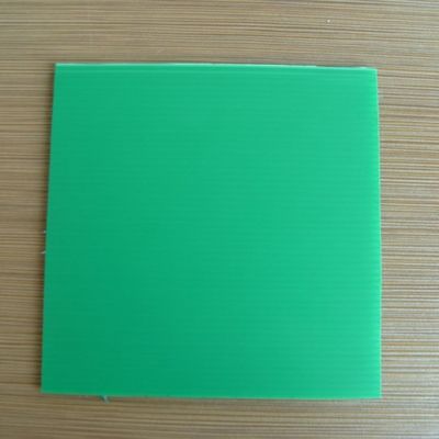 Le mur jumeau a tuyauté le polypropylène le plastique qu'ondulé couvre l'épaisseur de 2mm-12mm