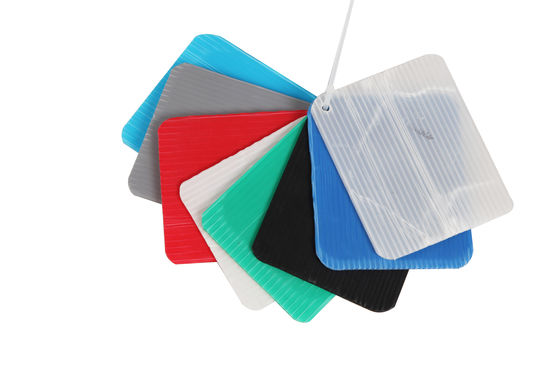 Pp Coroplast que noir couvre 4x8 6mm ont ridé les feuilles en plastique