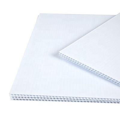 blancs blancs de signe des feuilles 4x8 Coroplast de 4mm Corflute pour la publicité