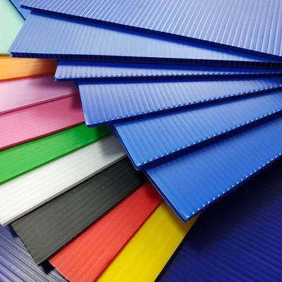 L'anti pression pp creusent la feuille en plastique Correx a ridé la feuille en plastique de conseil
