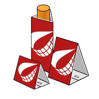 La triangle imperméable Corflute signe le pourpre polychrome de signes de Coroplast