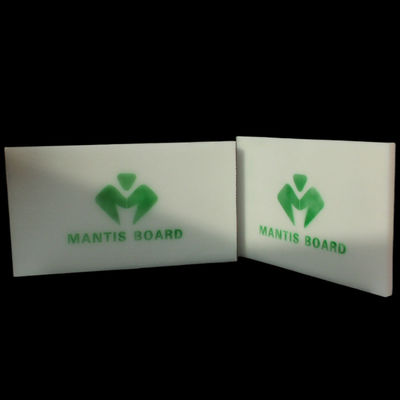 Panneau recyclable de mante pour l'opération tranquille de coupure Waterjet de processus nette